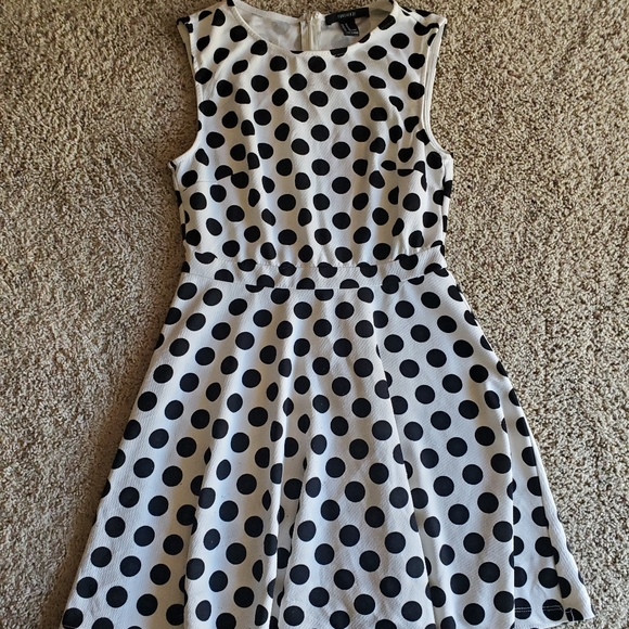 Forever 21 Dolka Dot Dress - Picture 1 of 11